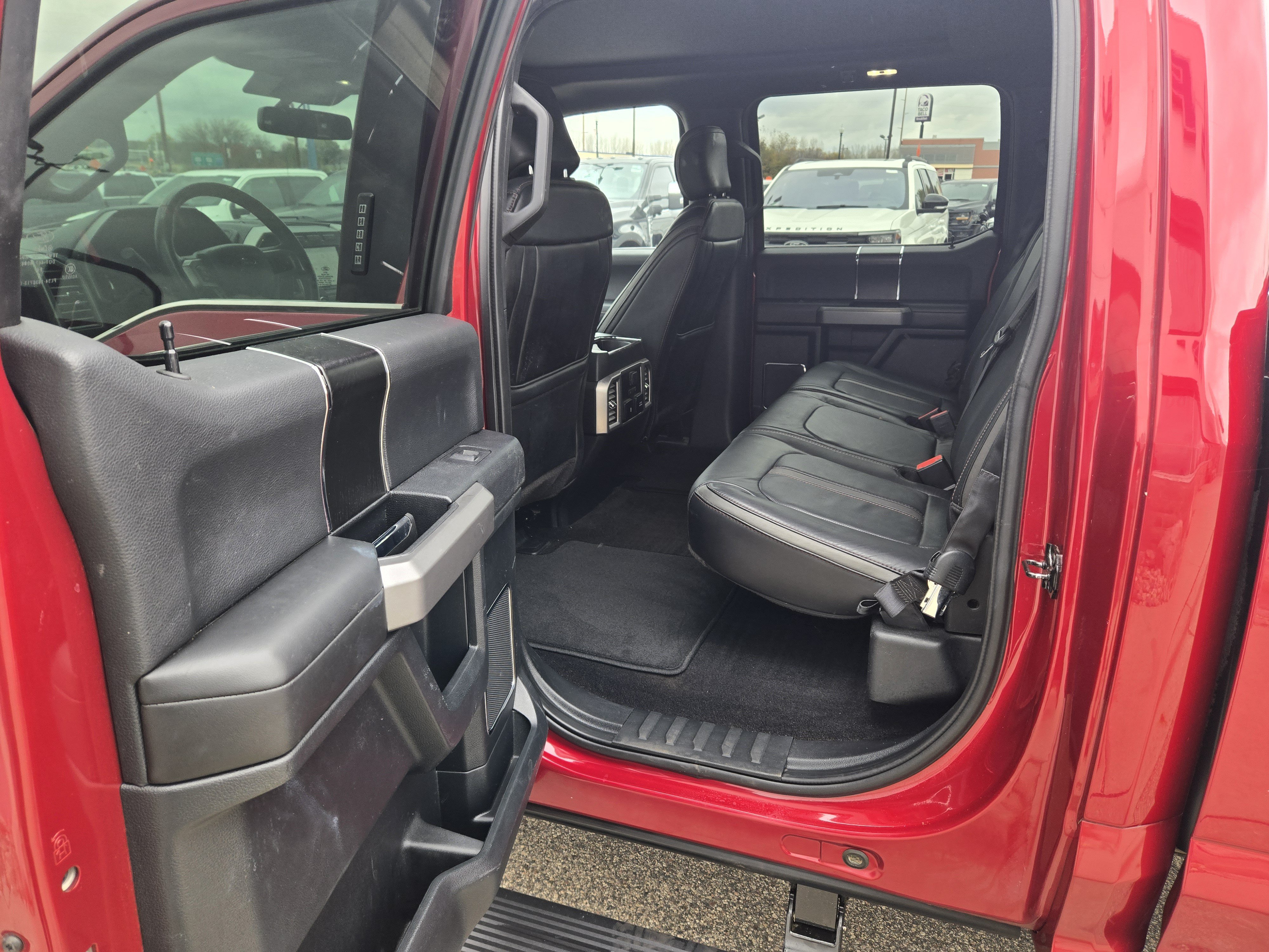 Certified 2019 Ford F150 Platinum w/ Equipment Group 701A Luxury AWD/4WD image 12