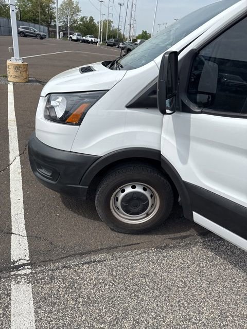 Certified 2023 Ford Transit 250 Low Roof RWD image 8