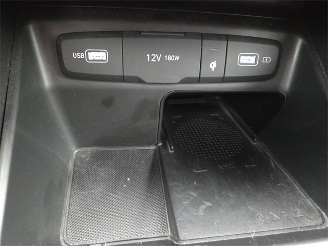 Used 2022 Hyundai Santa Cruz SEL Premium w/ Cargo Package image 8