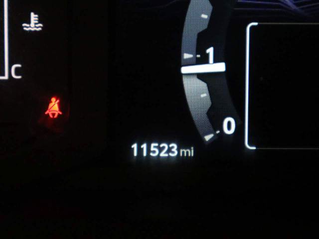 Used 2025 Toyota Tacoma SR5 AWD/4WD image 21