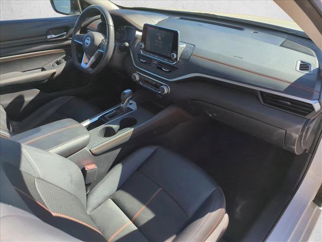 Used 2020 Nissan Altima 2.5 SR w/ Premium Package image 22
