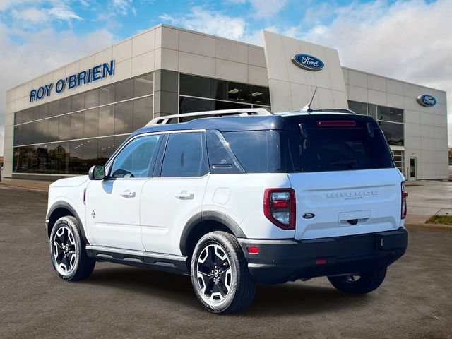 Certified 2023 Ford Bronco Sport Outer Banks AWD/4WD image 3