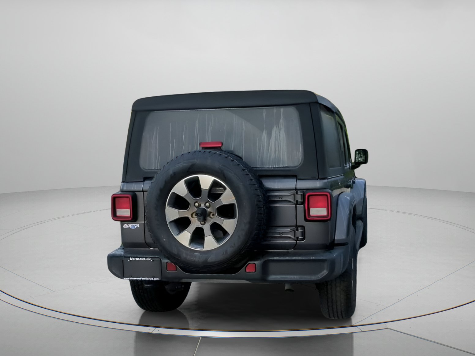 Used 2022 Jeep Wrangler Unlimited Sahara AWD/4WD image 25