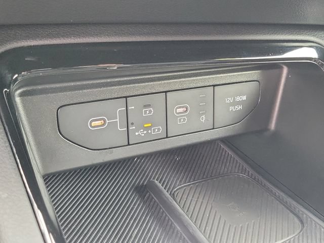 Used 2025 Kia K5 GT w/ GT1 Package FWD image 11