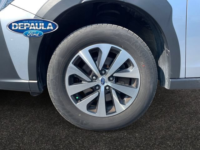 Used 2024 Subaru Outback Premium AWD/4WD image 18