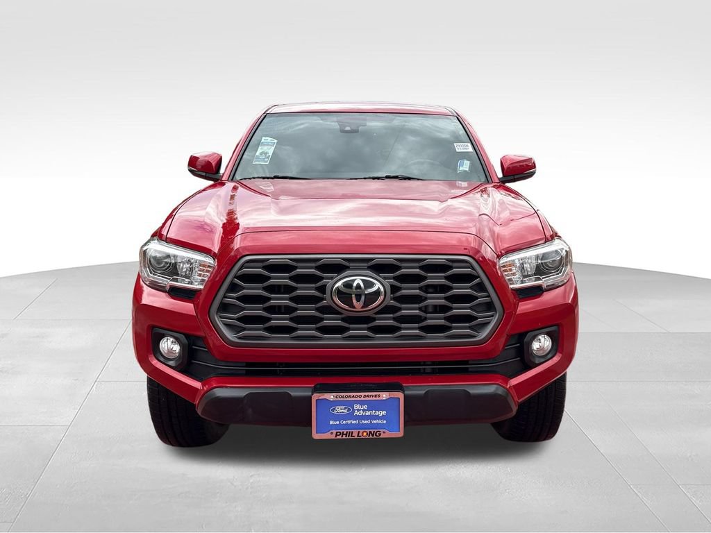 Used 2022 Toyota Tacoma TRD Off-Road AWD/4WD image 2