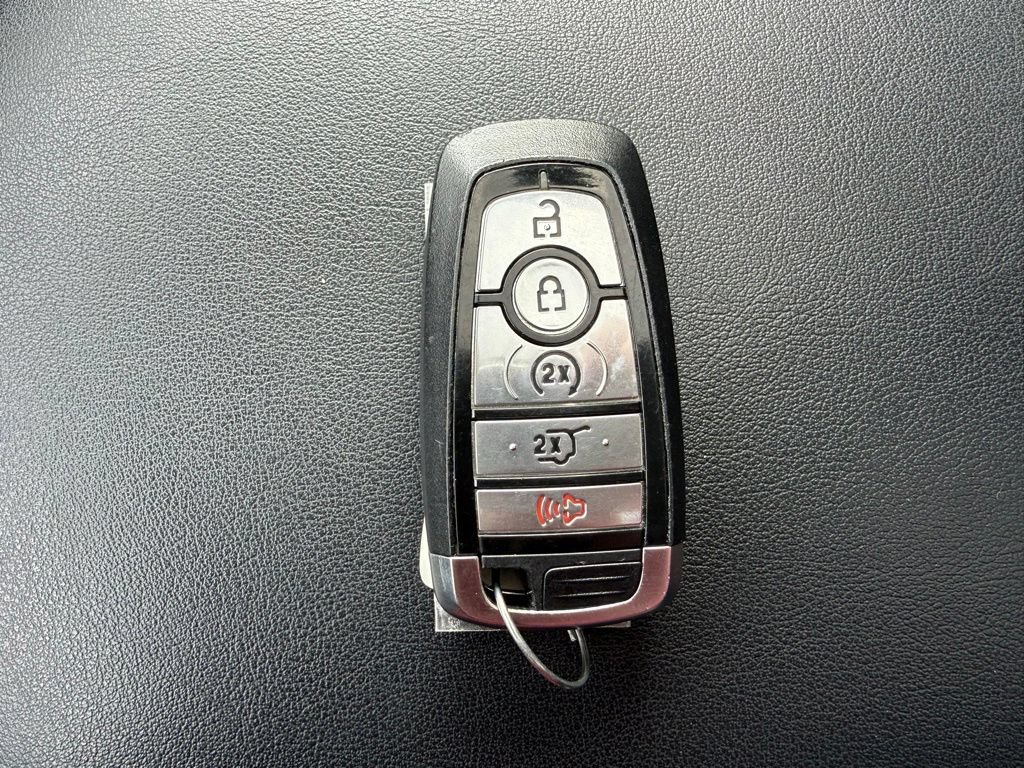 Certified 2022 Ford Edge SEL w/ Convenience Package AWD/4WD image 27