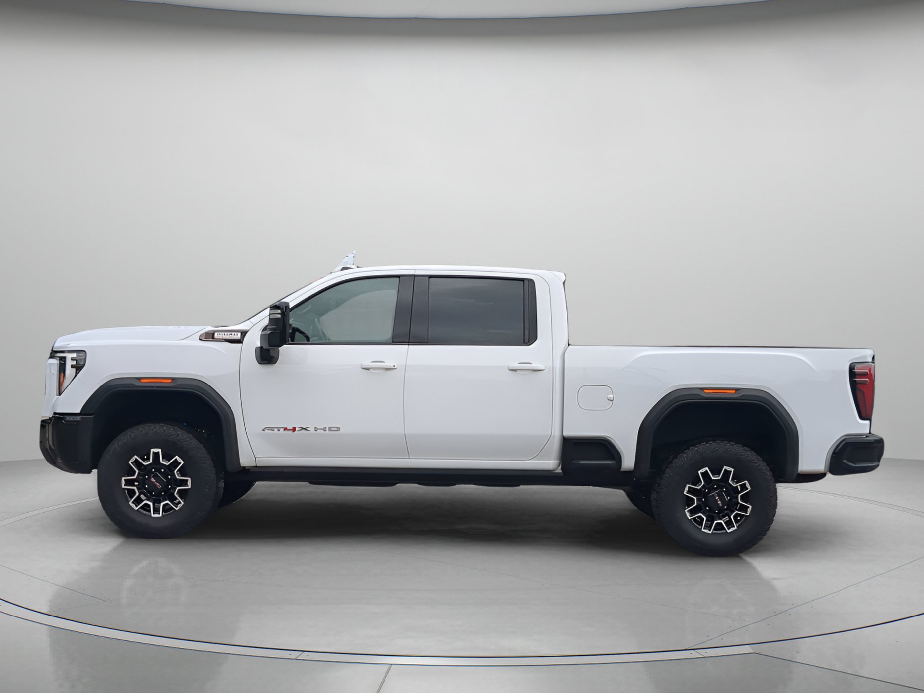 Used 2024 GMC Sierra 2500 AT4X AWD/4WD image 43