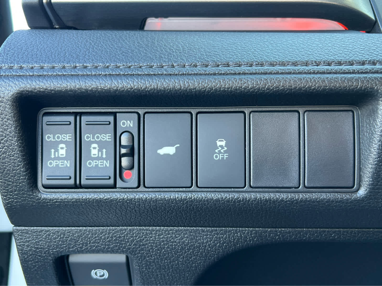 Used 2025 Honda Odyssey Sport-L image 28