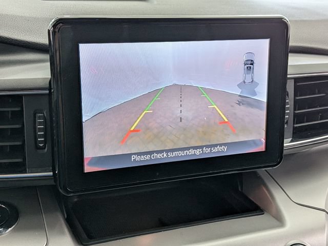 Certified 2020 Ford Explorer XLT w/ Equipment Group 202A AWD/4WD image 35