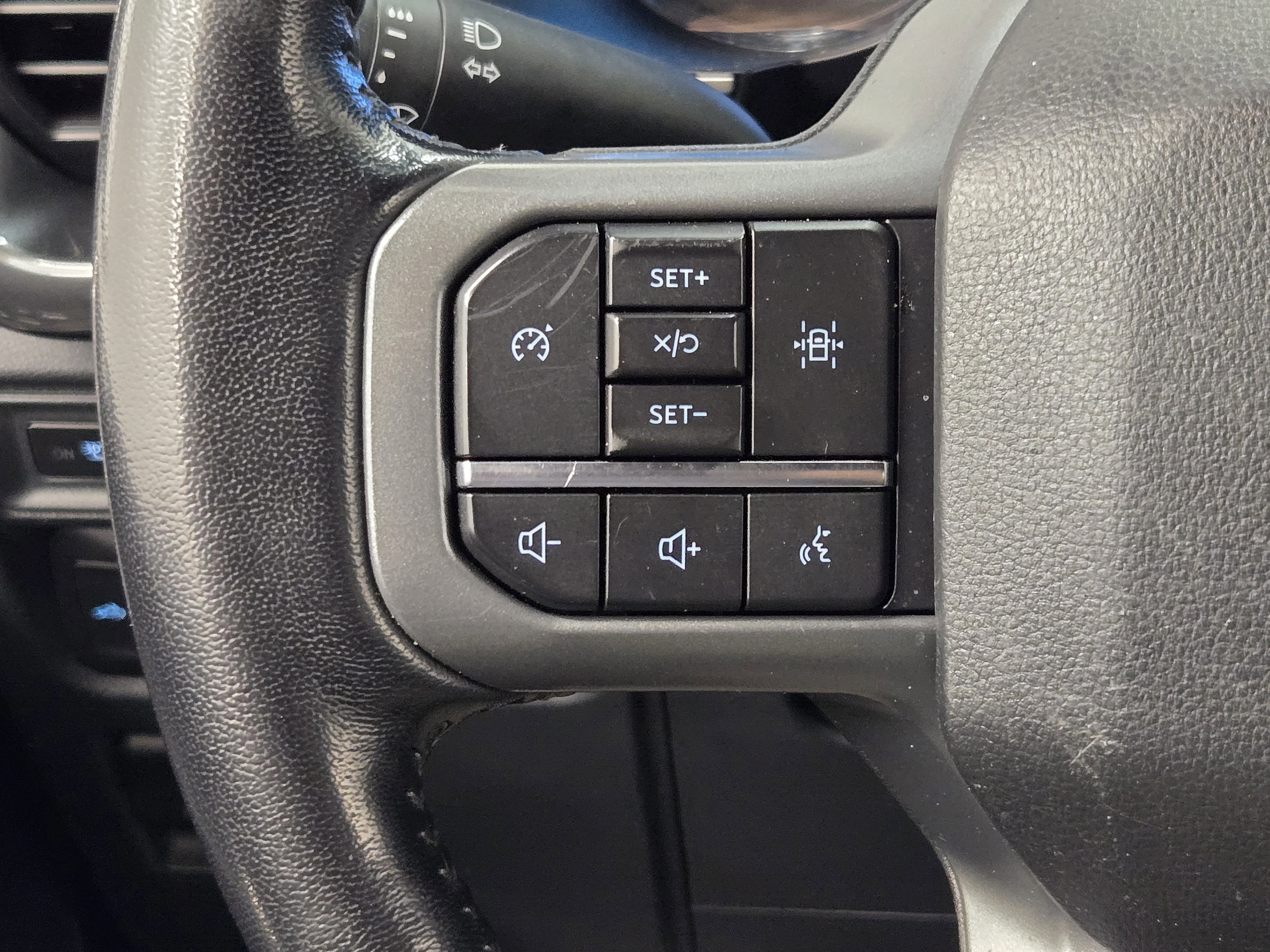 Certified 2022 Ford F150 XLT w/ Equipment Group 302A High image 20