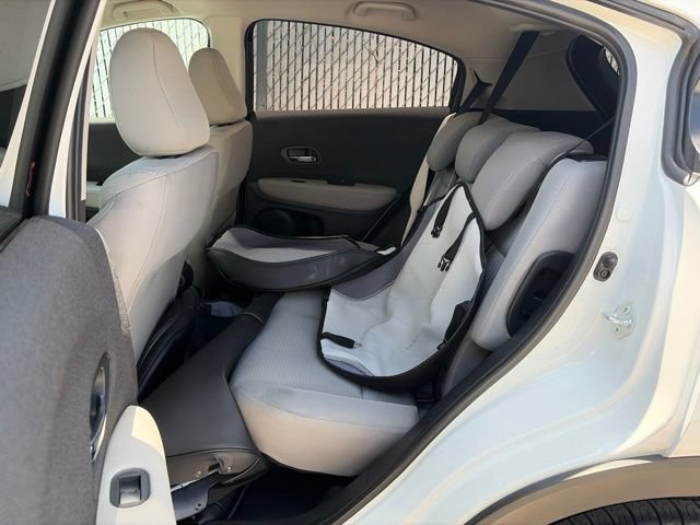 Used 2022 Honda HR-V LX image 6