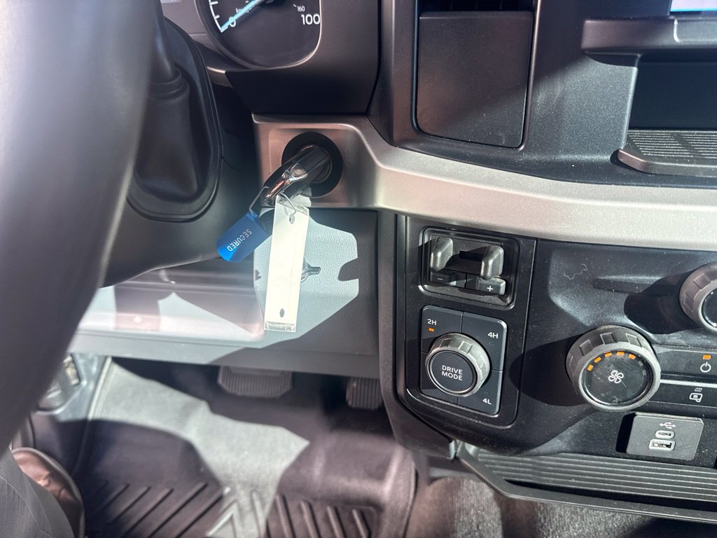Certified 2025 Ford F350 XLT AWD/4WD image 28
