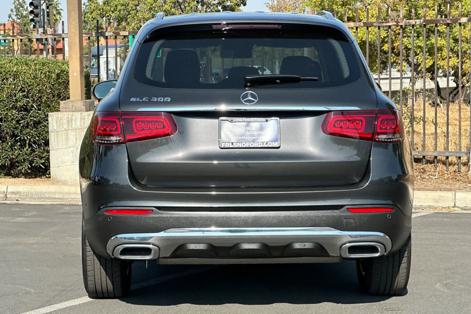 Used 2022 Mercedes-Benz GLC 300 GLC 300 image 4