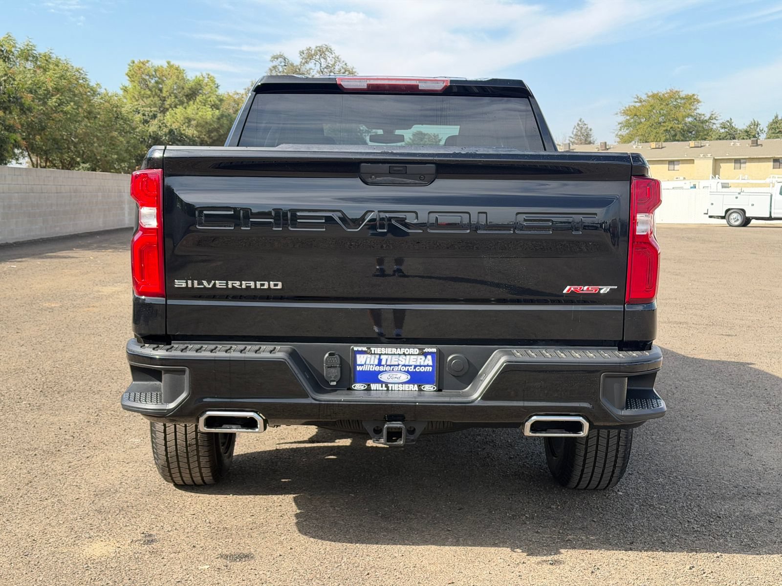 Used 2021 Chevrolet Silverado 1500 RST w/ Z71 Off-Road Package AWD/4WD image 4