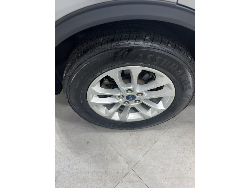 Certified 2022 Ford Escape SE FWD image 10