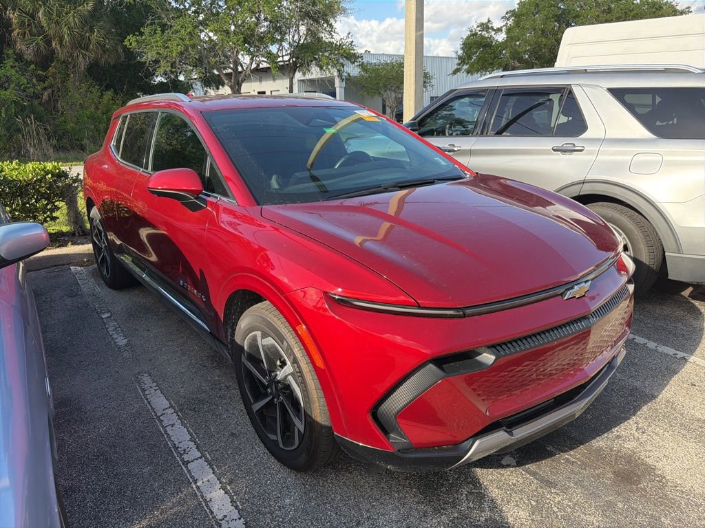 Used 2025 Chevrolet Equinox EV LT w/ Convenience Package image 15