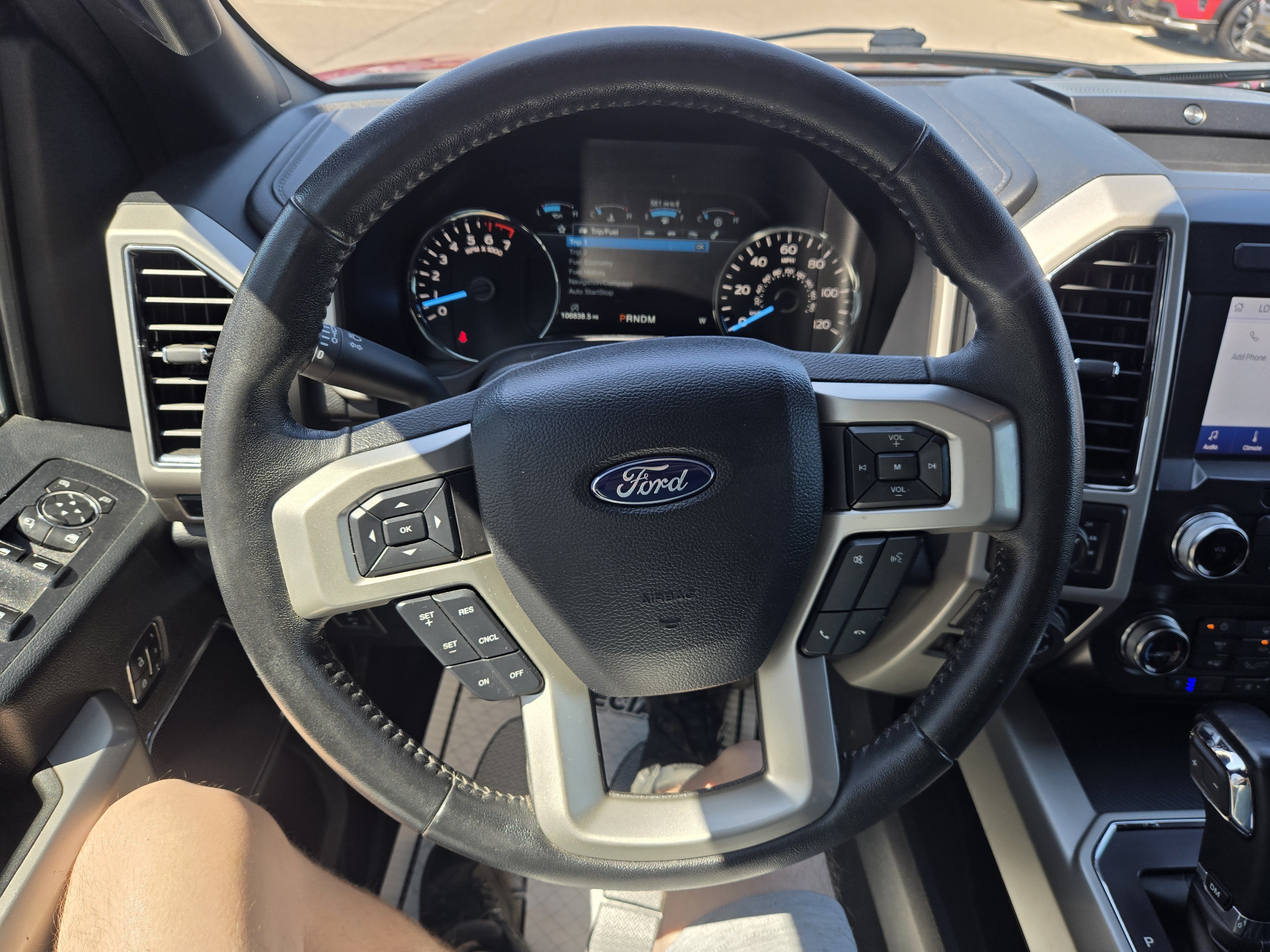 Certified 2020 Ford F150 Lariat w/ Equipment Group 502A Luxury AWD/4WD image 8