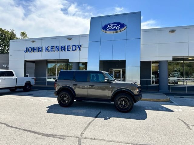 Certified 2025 Ford Bronco Outer Banks w/ Sasquatch Package AWD/4WD image 20