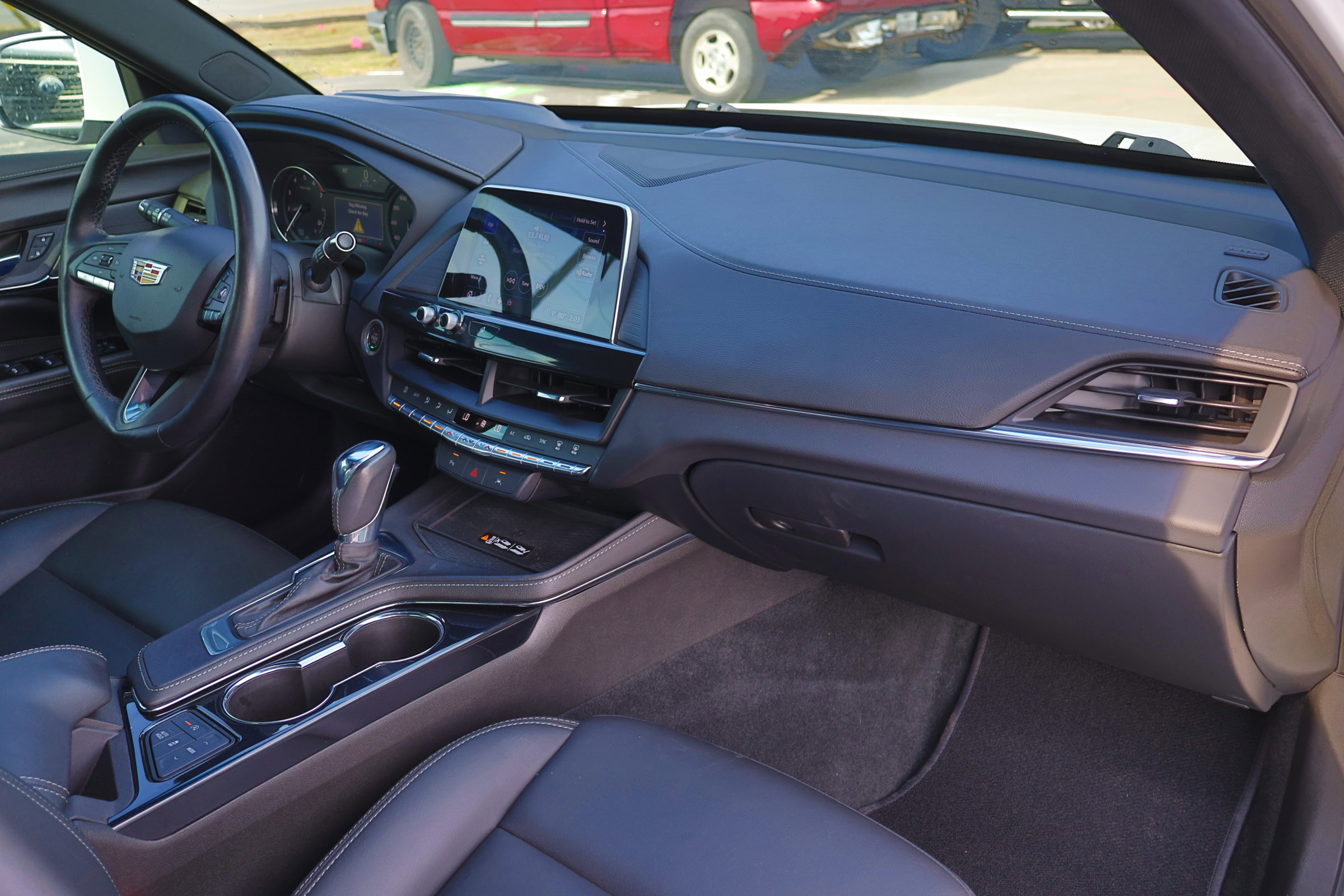 Used 2023 Cadillac CT4 Luxury image 43