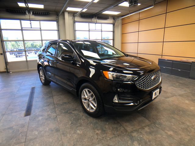 Certified 2024 Ford Edge SEL w/ Convenience Package