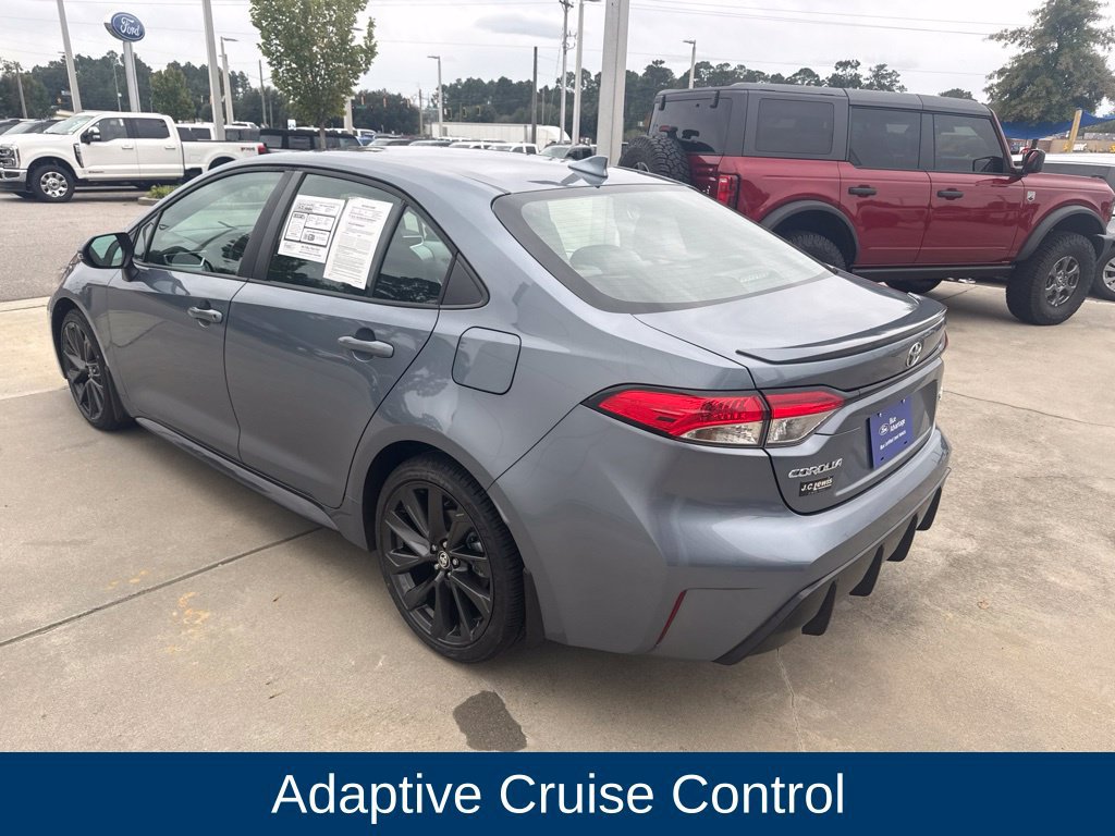 Used 2024 Toyota Corolla SE FWD image 5