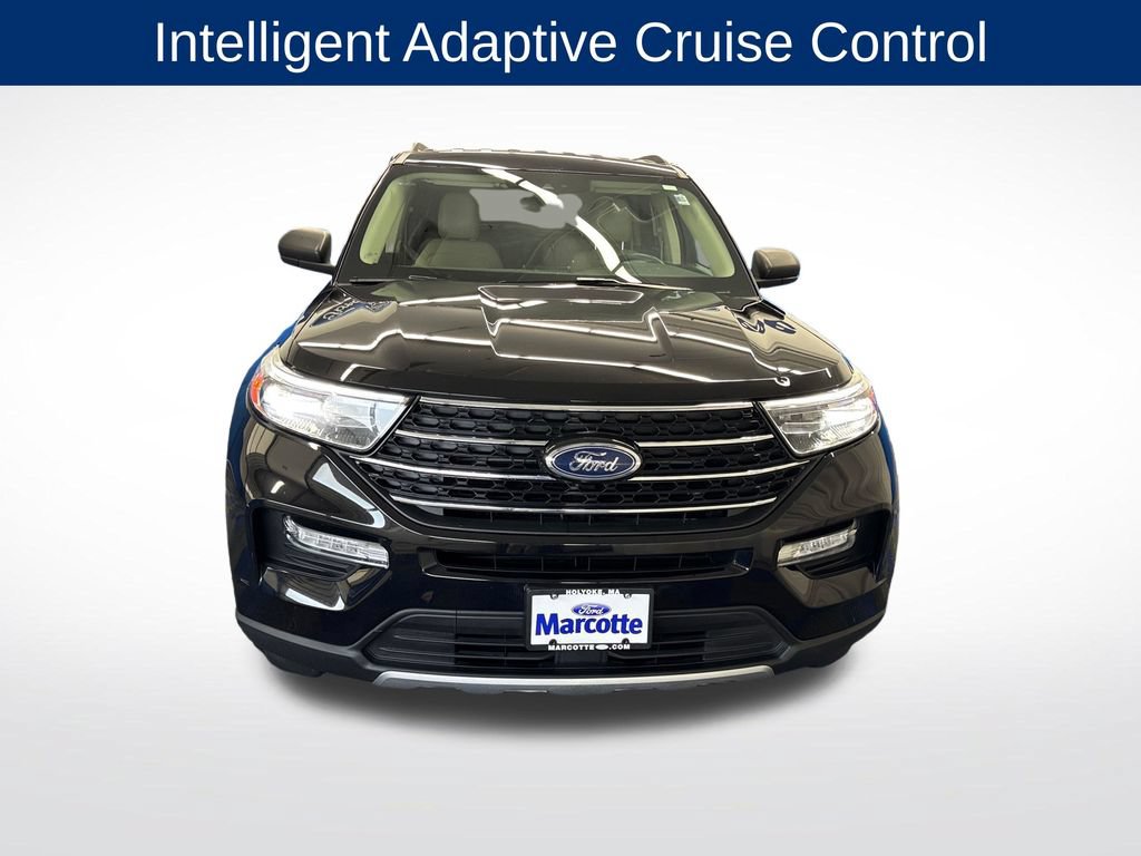 Certified 2023 Ford Explorer XLT w/ Equipment Group 202A AWD/4WD image 9