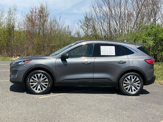 Certified 2021 Ford Escape Titanium w/ Class II Trailer Tow Package AWD/4WD image 34