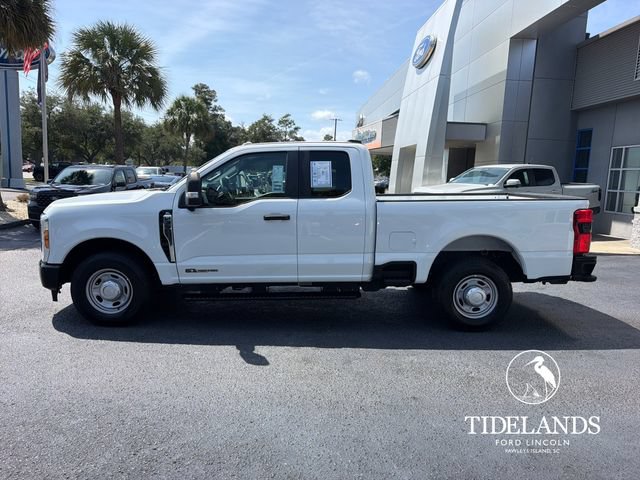 Certified 2024 Ford F350 XL w/ 360-Degree Camera Package RWD image 5