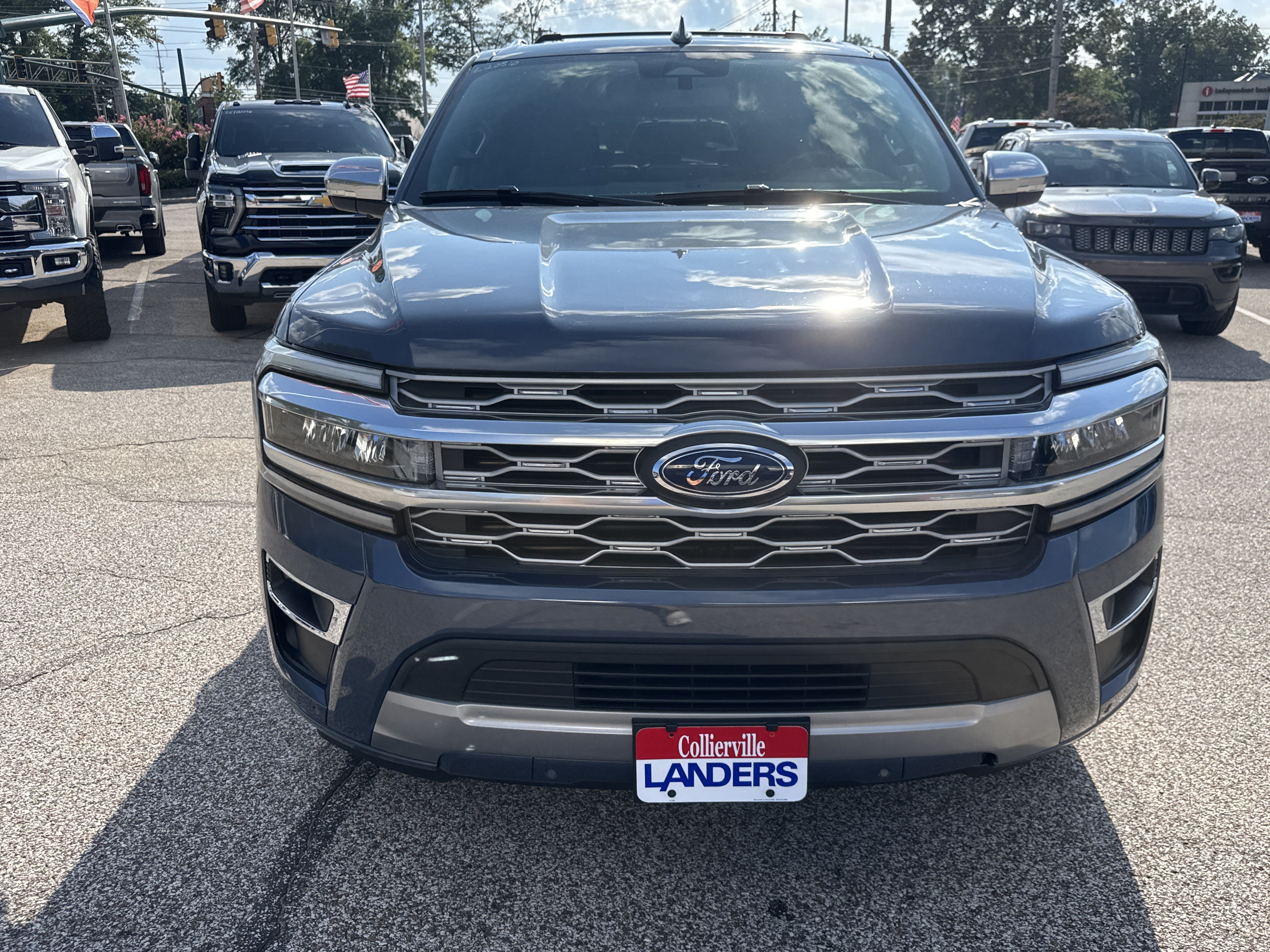 Certified 2022 Ford Expedition Platinum RWD image 8