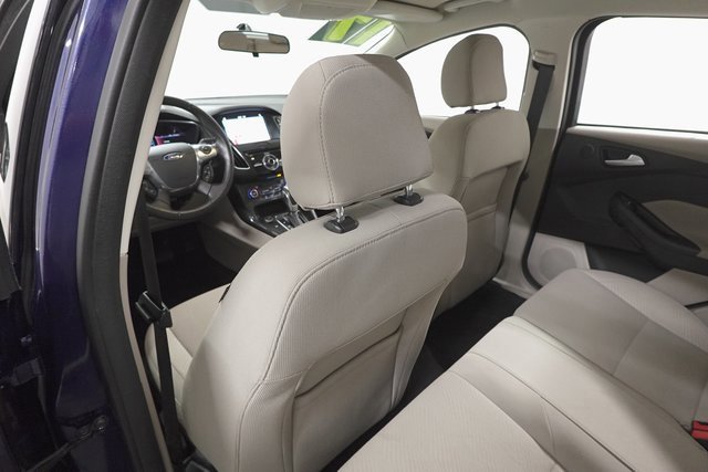 Certified 2017 Ford Focus Electric Hatchback image 29