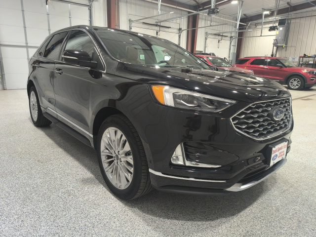 Certified 2024 Ford Edge Titanium w/ Titanium Elite Package AWD/4WD image 4