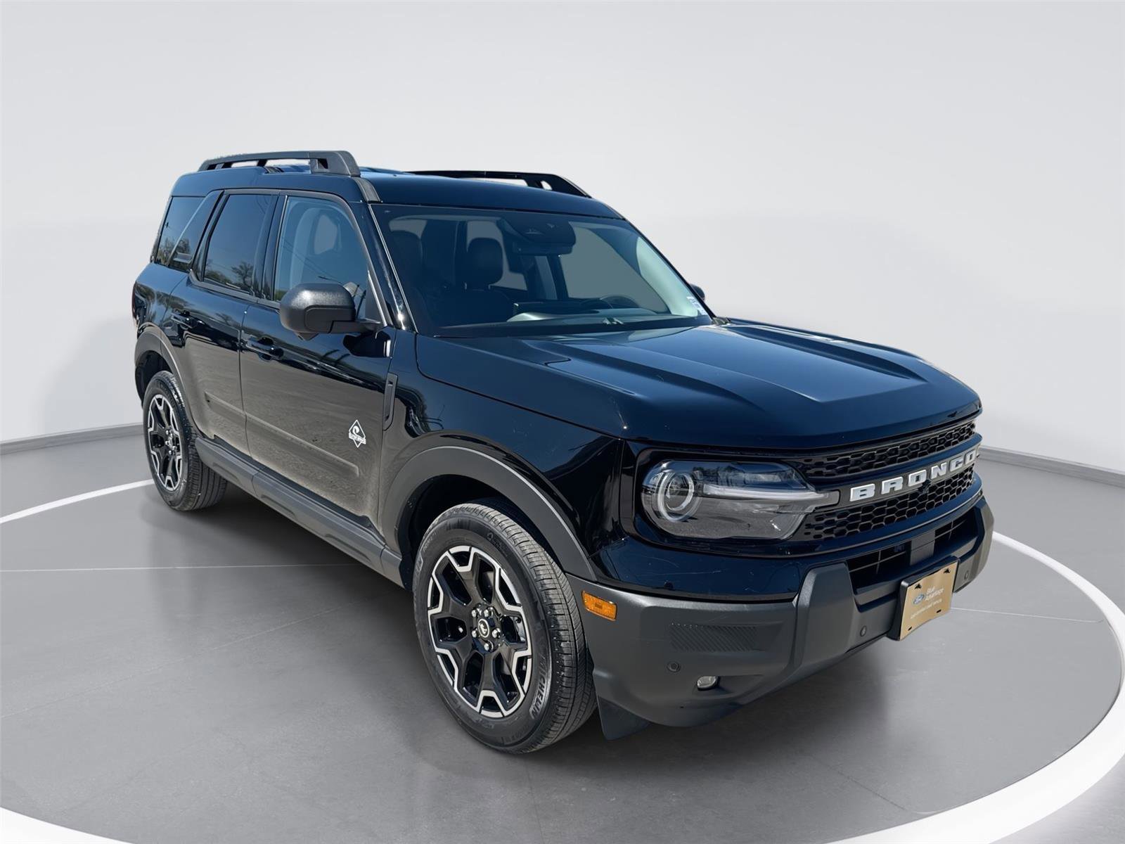 Certified 2025 Ford Bronco Sport Outer Banks w/ Outer Banks Tech Package+ image 1