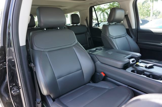 Certified 2025 Ford Expedition Active RWD image 2