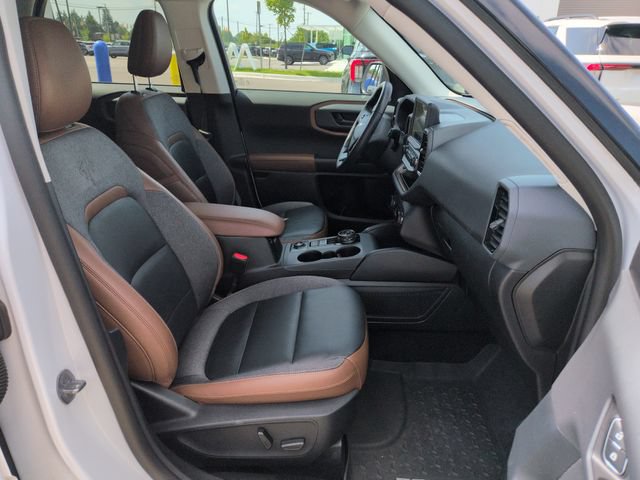 Certified 2023 Ford Bronco Sport Outer Banks AWD/4WD image 16