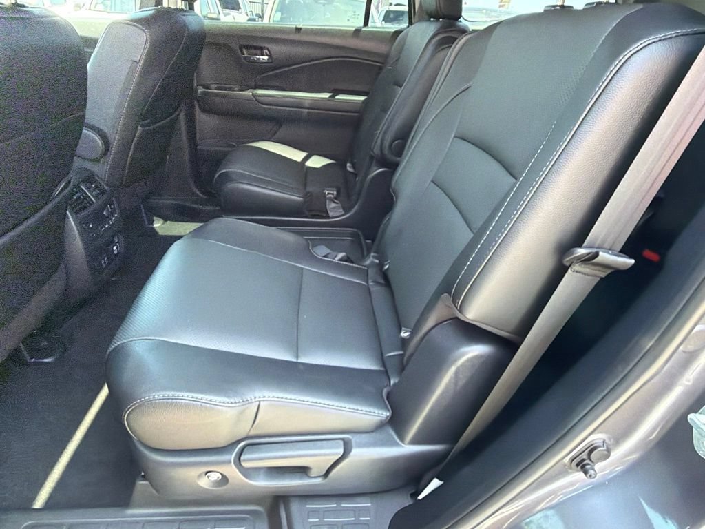 Used 2021 Honda Pilot Elite image 41
