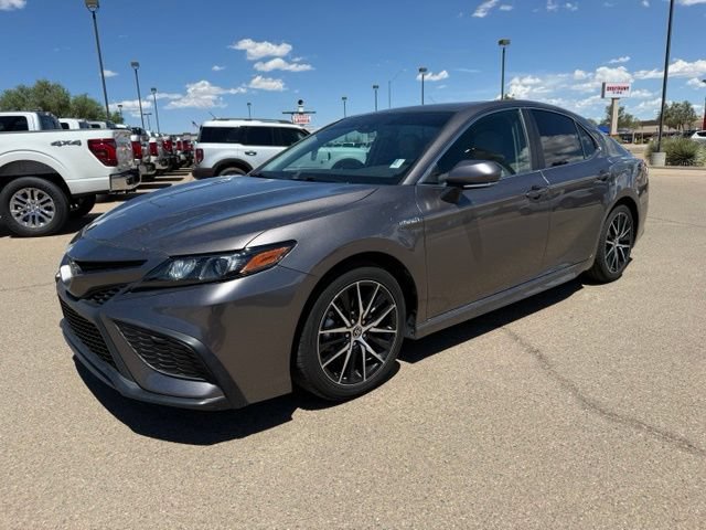 Used 2021 Toyota Camry SE w/ Audio Upgrade Package FWD image 1