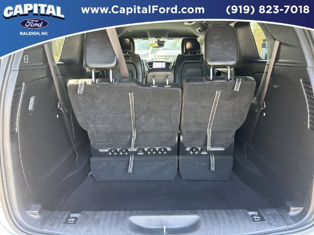 Used 2025 Chrysler Pacifica Select FWD image 16