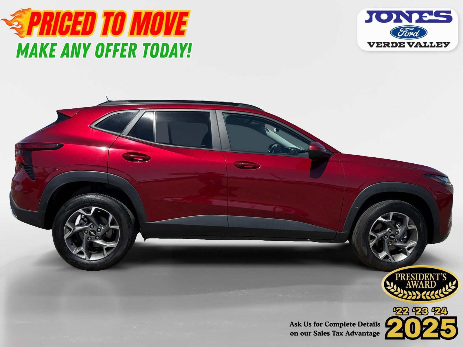 Used 2025 Chevrolet Trax LT w/ LT Convenience Package FWD image 8