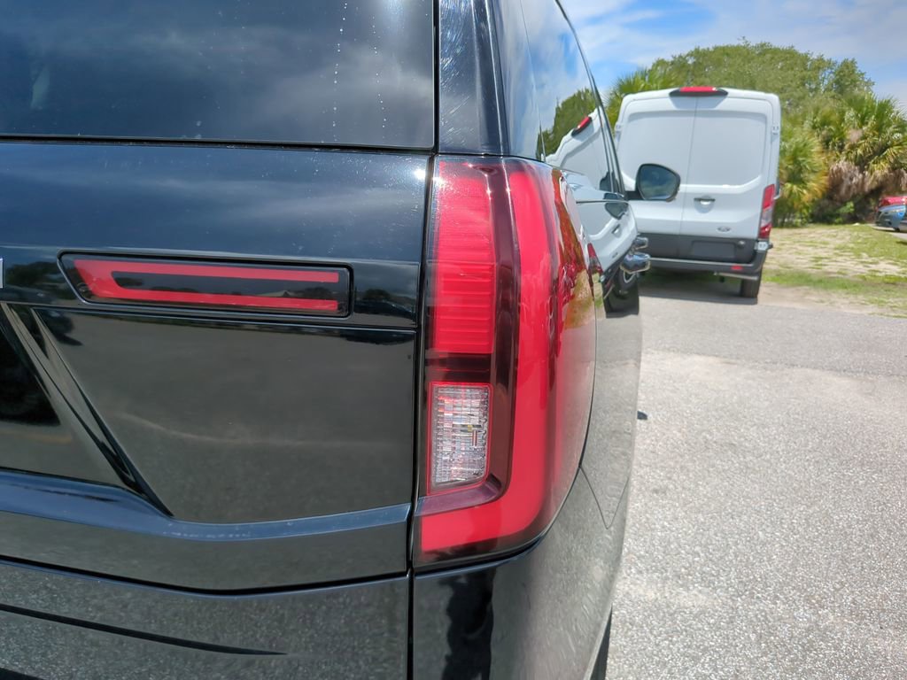 Certified 2025 Ford Expedition Platinum AWD/4WD image 13
