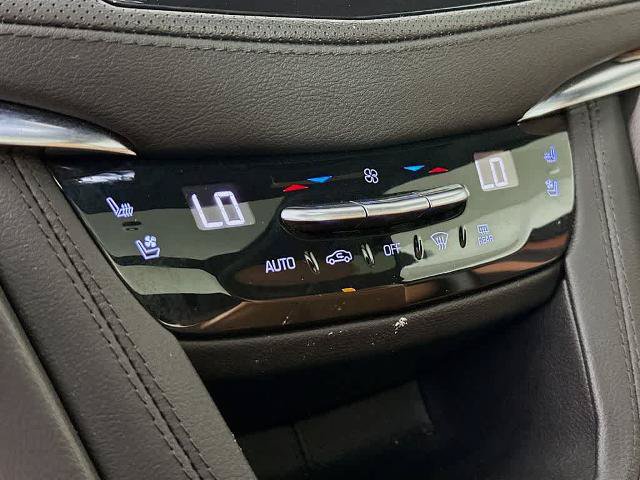 Used 2022 Cadillac XT5 Premium Luxury FWD image 18