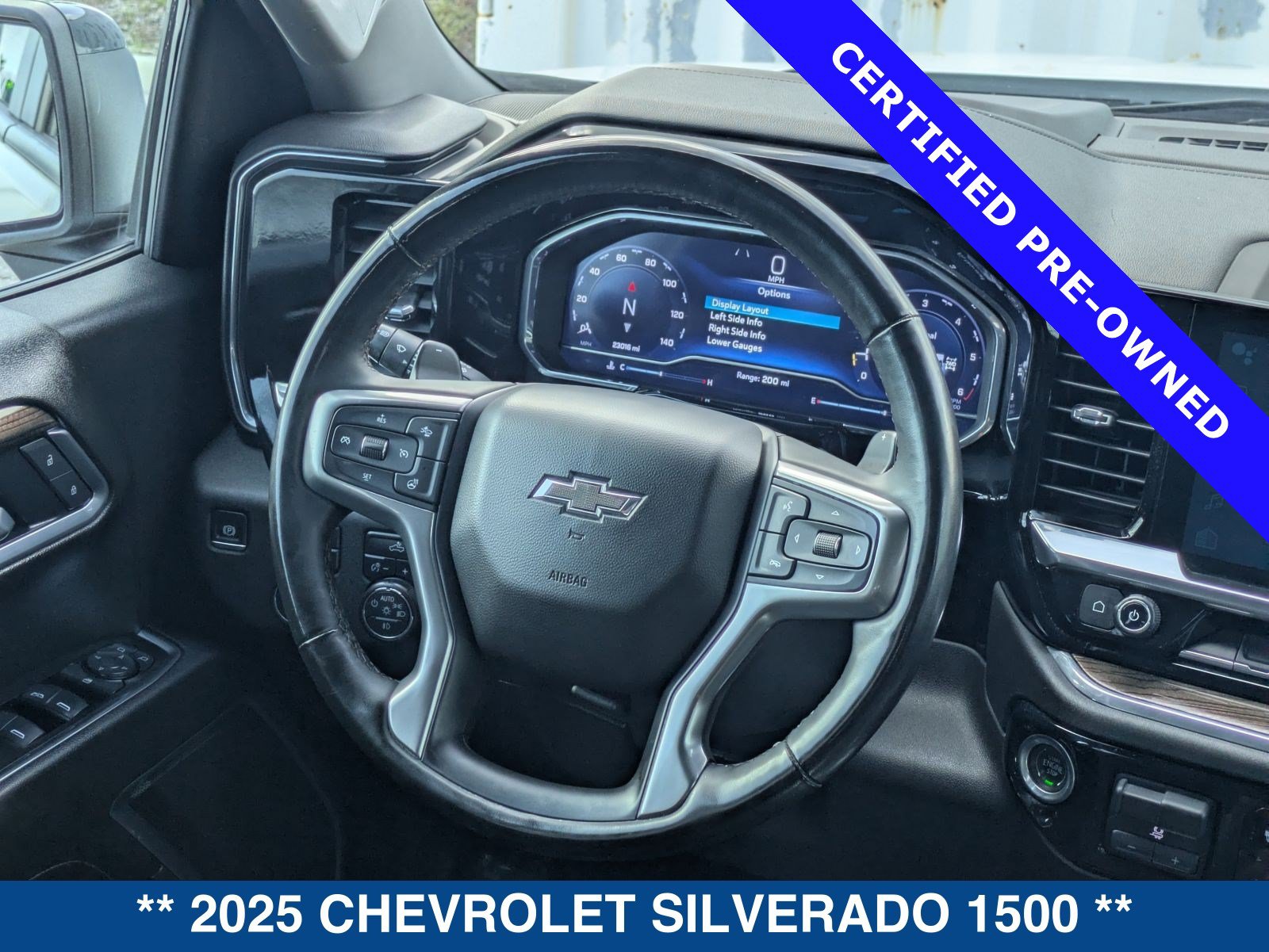 Used 2025 Chevrolet Silverado 1500 RST AWD/4WD image 19