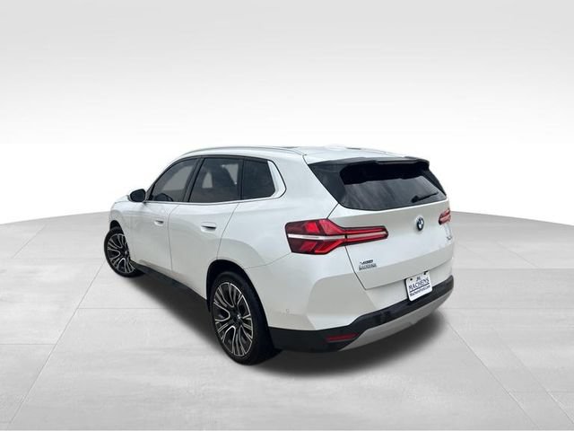 Used 2025 BMW X3 xDrive30i w/ Premium Package AWD/4WD image 4