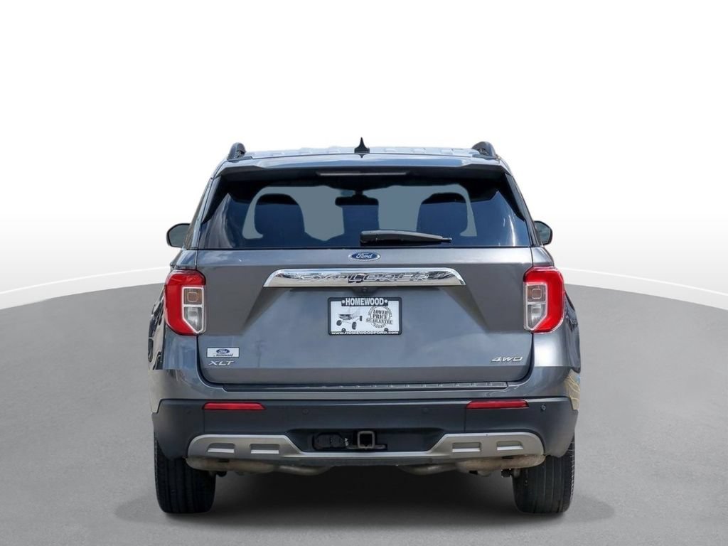 Certified 2023 Ford Explorer XLT w/ Equipment Group 202A AWD/4WD image 7