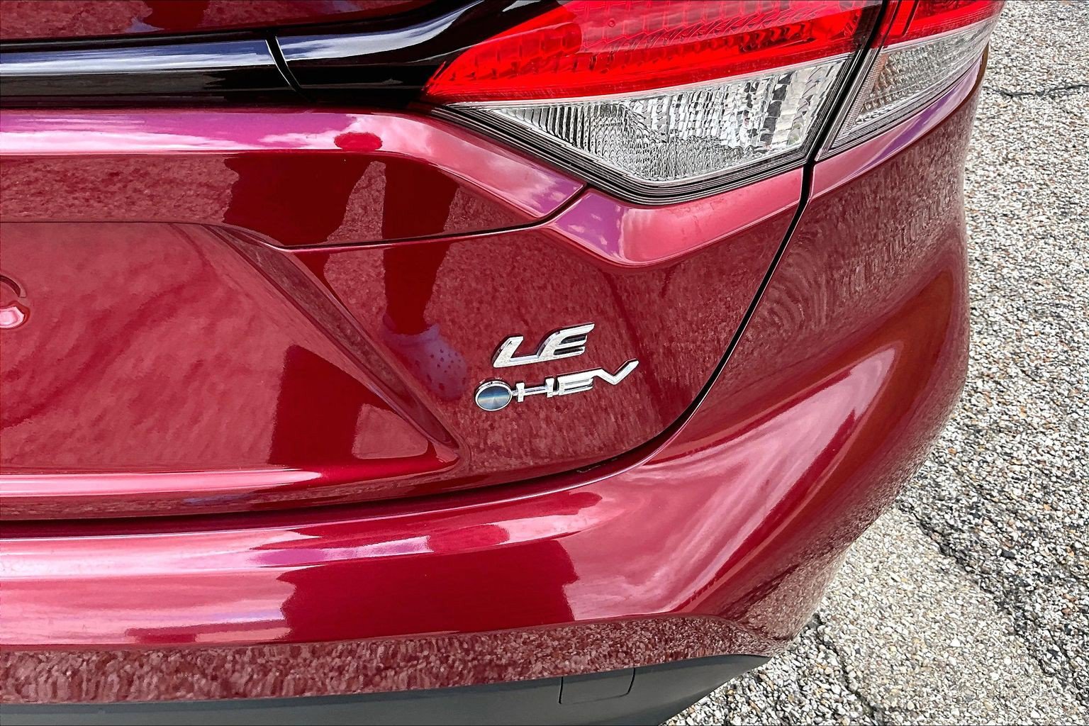 Used 2025 Toyota Corolla LE FWD image 8