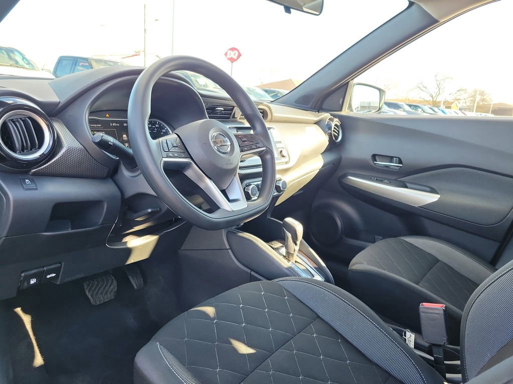 Used 2019 Nissan Kicks SV image 20