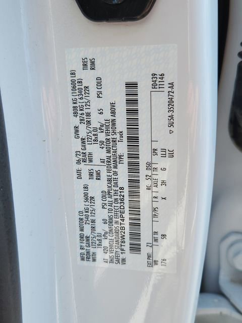 Certified 2023 Ford F250 Lariat w/ FX4 Off-Road Package image 29