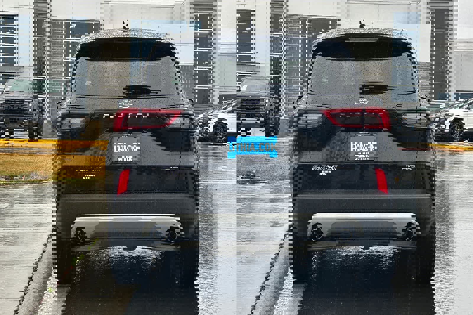 Certified 2025 Ford Escape Platinum image 4