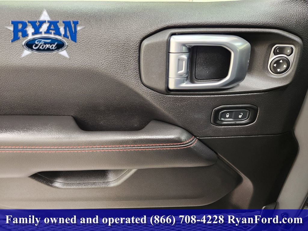 Used 2021 Jeep Wrangler Unlimited Rubicon image 16