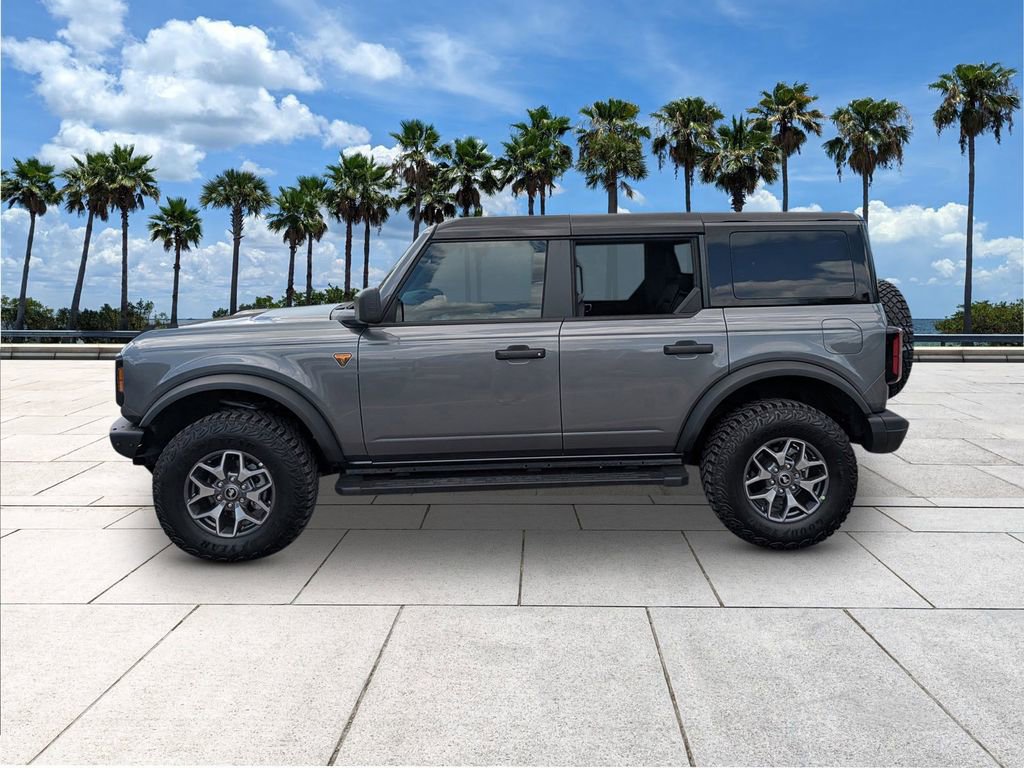 Certified 2025 Ford Bronco Badlands AWD/4WD image 4
